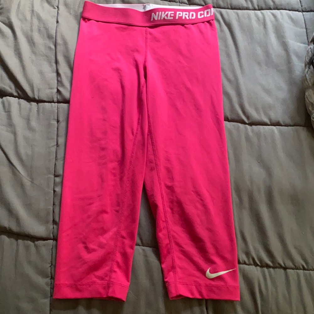 Nike Pro Leggings (Capri)